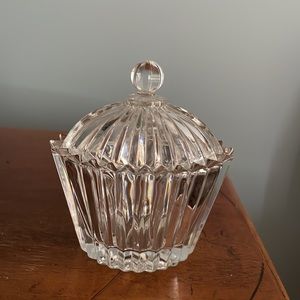 Glass trinket holder